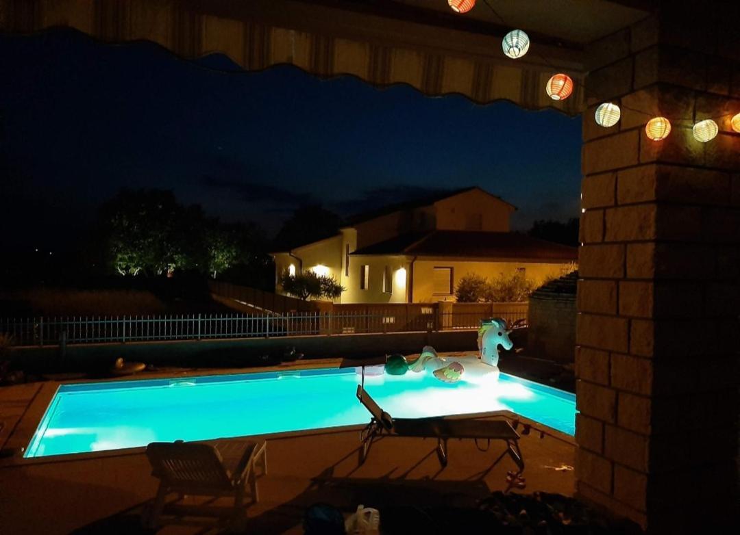 Nice, Cosy Studio Apartment With Shared Outdoor Pool Баньоле Екстер'єр фото